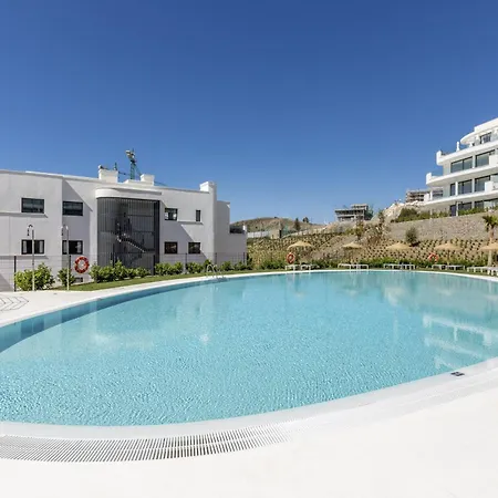 Vivi Homes - Kevin Pool, Garden, Terrace &